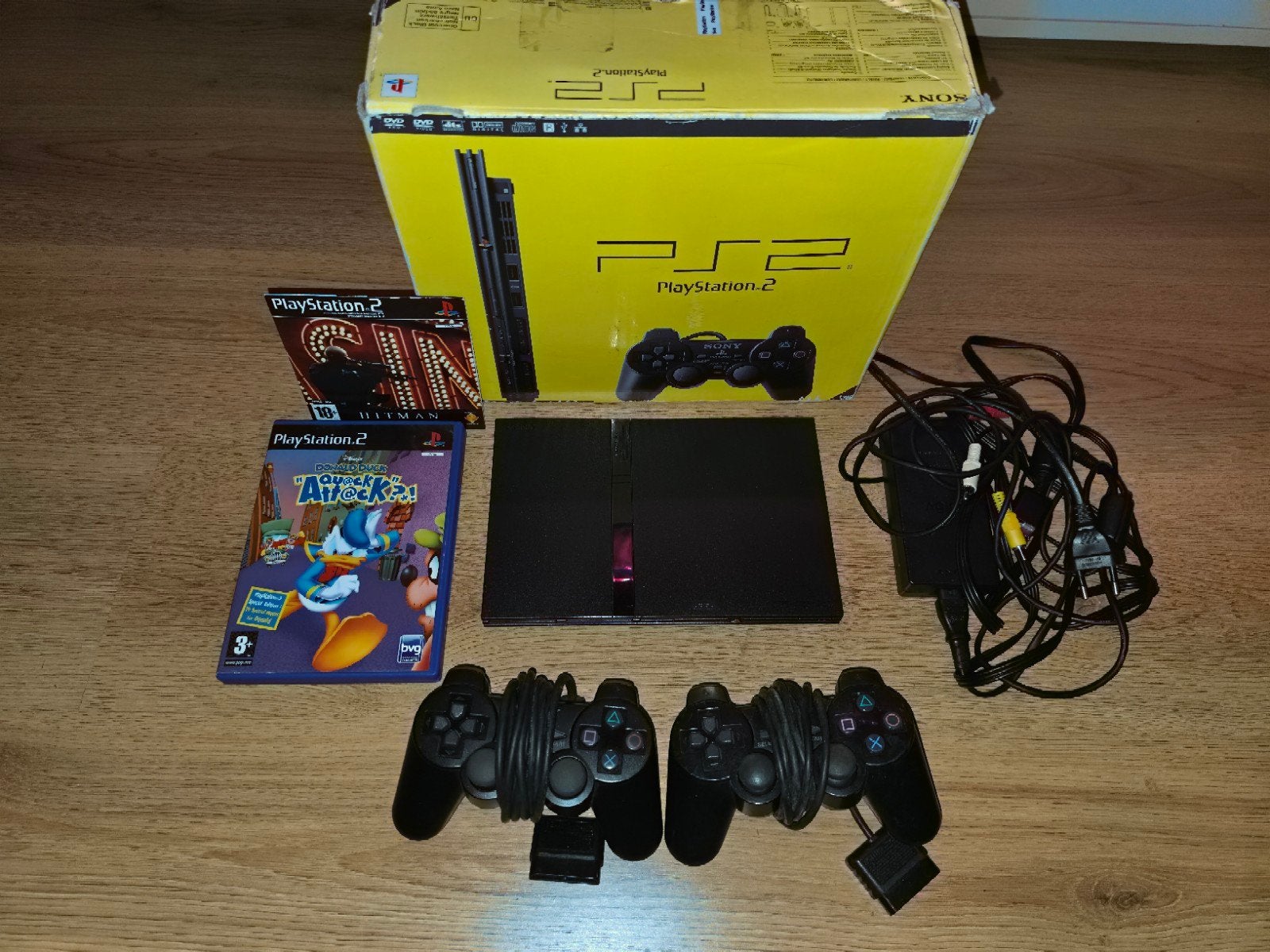 Playstation 2 in doos inclusief 2 originele controllers, Spelcomputers en Games, Spelcomputers | Sony PlayStation 2, Ophalen of Verzenden