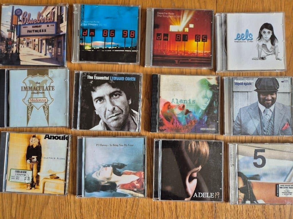 26 CD's oa U2 REM EELS ROBBIE W DEPECHE MODE PJ HARVEY, Ophalen of Verzenden, Nieuw in verpakking, Poprock