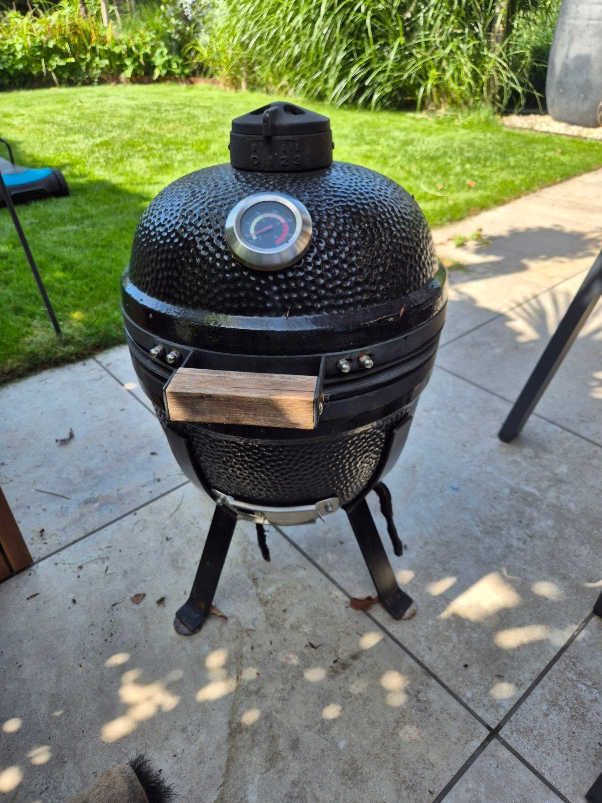 Barbecue kleine, doorsnee 37 cm en 60 cm hoog, Ophalen, Gebruikt