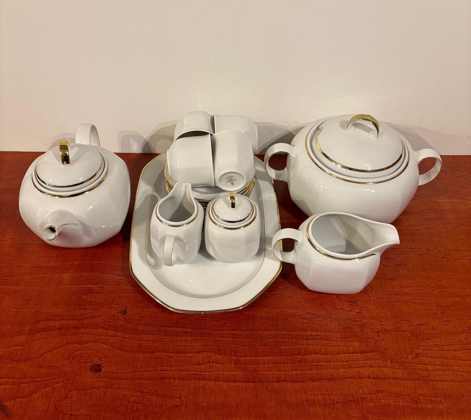 Winterling Rösla Bavaria Porseleinen Servies - Wit met Goud, Antiek en Kunst, Antiek | Servies compleet, Ophalen of Verzenden