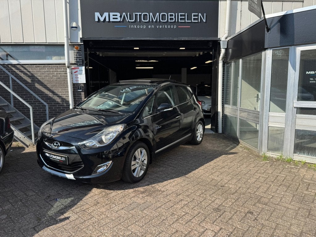 Hyundai Ix20 1.4i i-Vision/Panoramadak/1JR APK/Trekhaak/Airc, Auto's, Hyundai, Voorwielaandrijving, Euro 5, Gebruikt, 4 cilinders