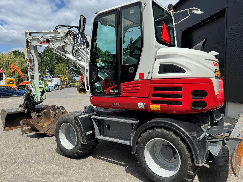 Takeuchi TB295W 2300 uur DKS ! (bj 2018), Graafmachine