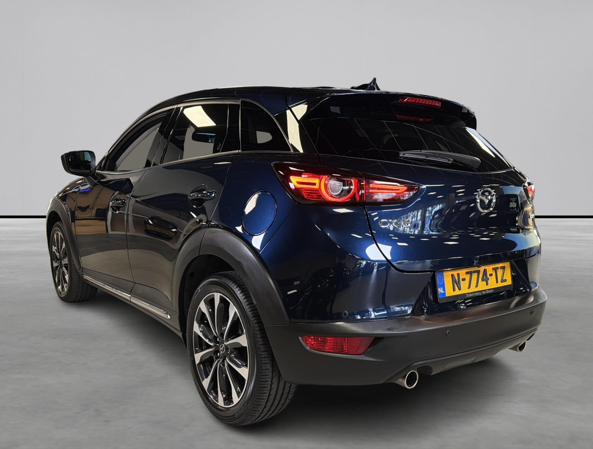 Mazda CX-3 2.0 SkyActiv-G 121 Luxury, 1998 cc, Gebruikt, 4 cilinders, Blauw