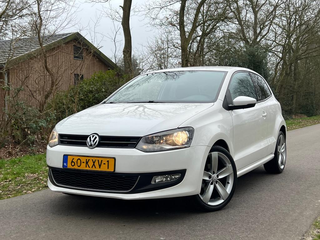 Volkswagen Polo 1.4-16V Highline | Automaat + Airco + Cruise, Euro 5, Zwart, 4 cilinders, Wit