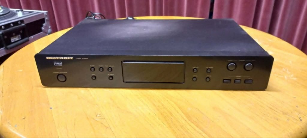Marantz ST4000 tuner in hele mooi staat., Ophalen of Verzenden, Zo goed als nieuw