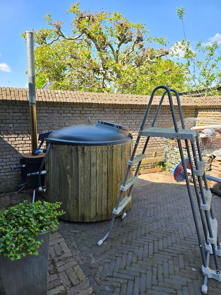 Dutch Tub - Hot Tub - mobiel verrijdbaar, Ophalen, Gebruikt, Trap, Vast