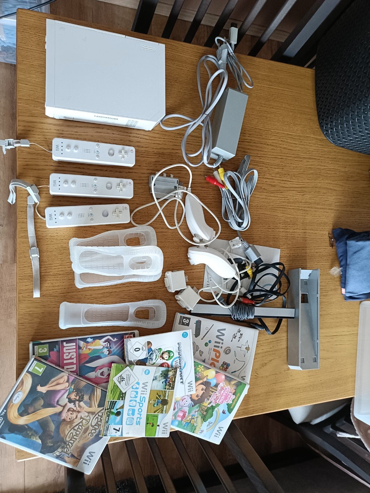 Wii console met 6 spellen en 3 controllers, Ophalen, Gebruikt, Met 3 controllers of meer, Met games