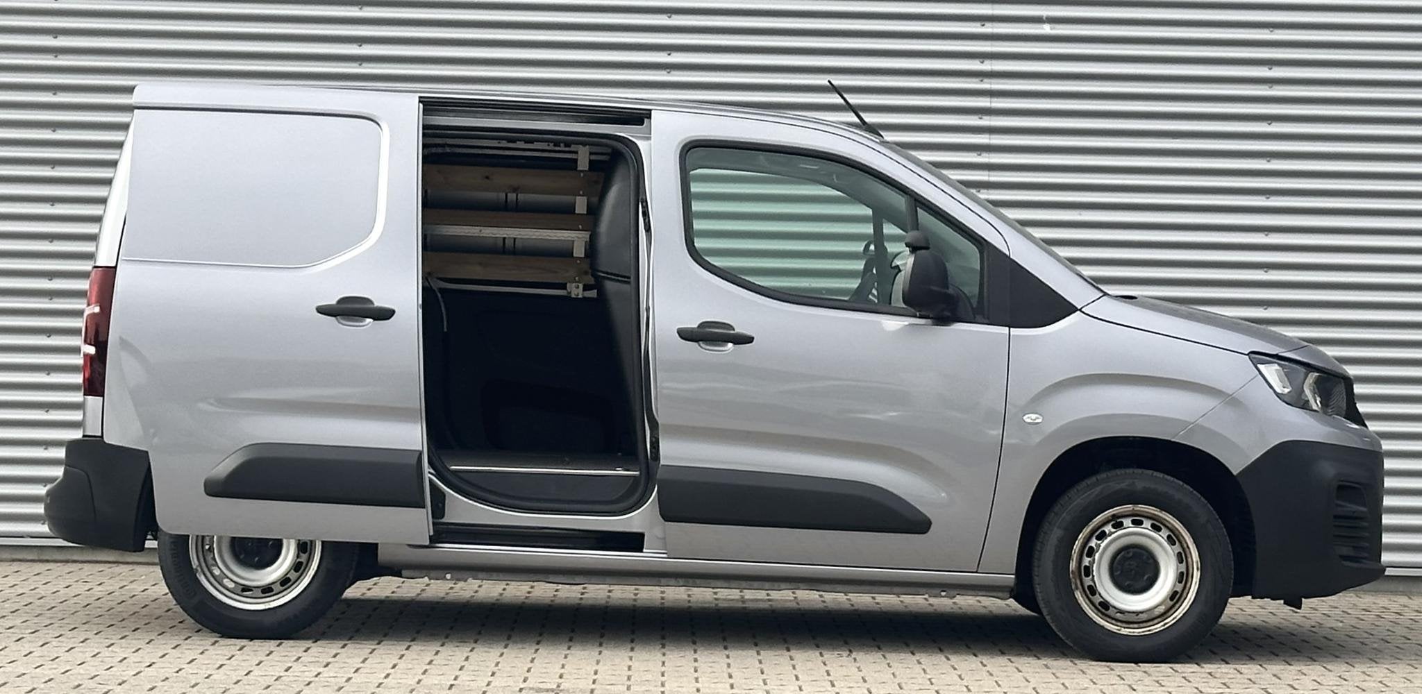 Peugeot Partner 1.5 BlueHDi 100pk MARGE btw vrij Airco|Navi|, Voorwielaandrijving, 1350 kg, Gebruikt, Euro 6