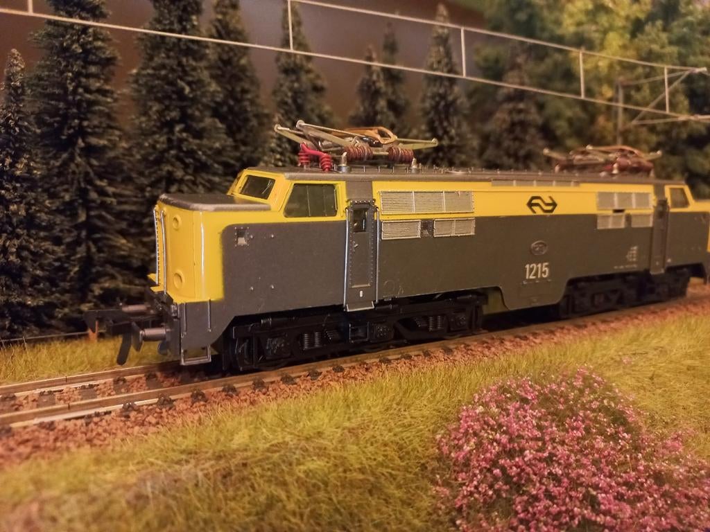 Fleischmann 1215 Digitaal in nette staat, Hobby en Vrije tijd, Modeltreinen | H0, Fleischmann, Ophalen of Verzenden, Gelijkstroom