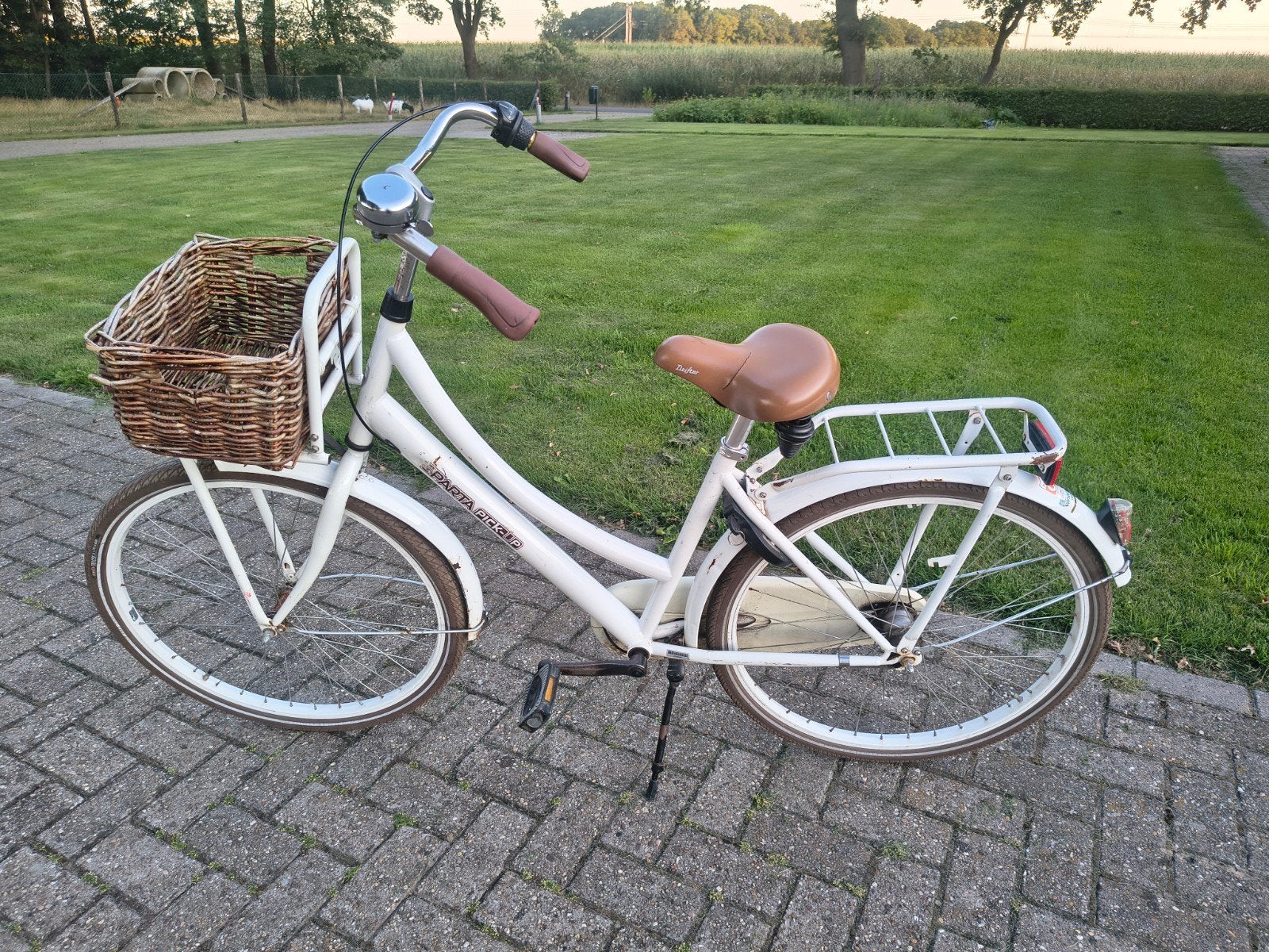 Sparta pick up meisjesfiets, 3 versnellingen, 26 inch., Fietsen en Brommers, Fietsen | Meisjes, Ophalen, Gebruikt, 26 inch of meer