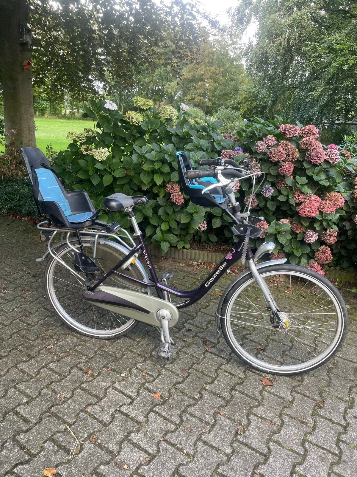 Gazelle Mama fiets + 2 Bobike fietszitjes, Fietsen en Brommers, Fietsen | Dames | Moederfietsen, 2 zitjes, Gebruikt, Versnellingen
