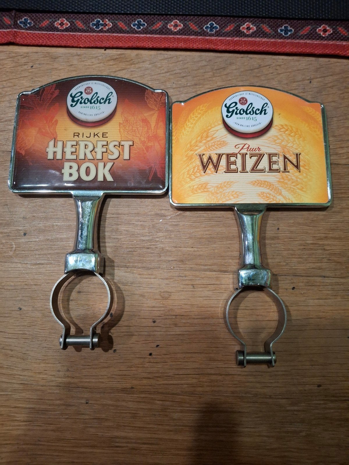 Twee Grolsch tapruiters: Herfstbok en Puur Weizen, Ophalen of Verzenden, Gebruikt, Gebruiksvoorwerp