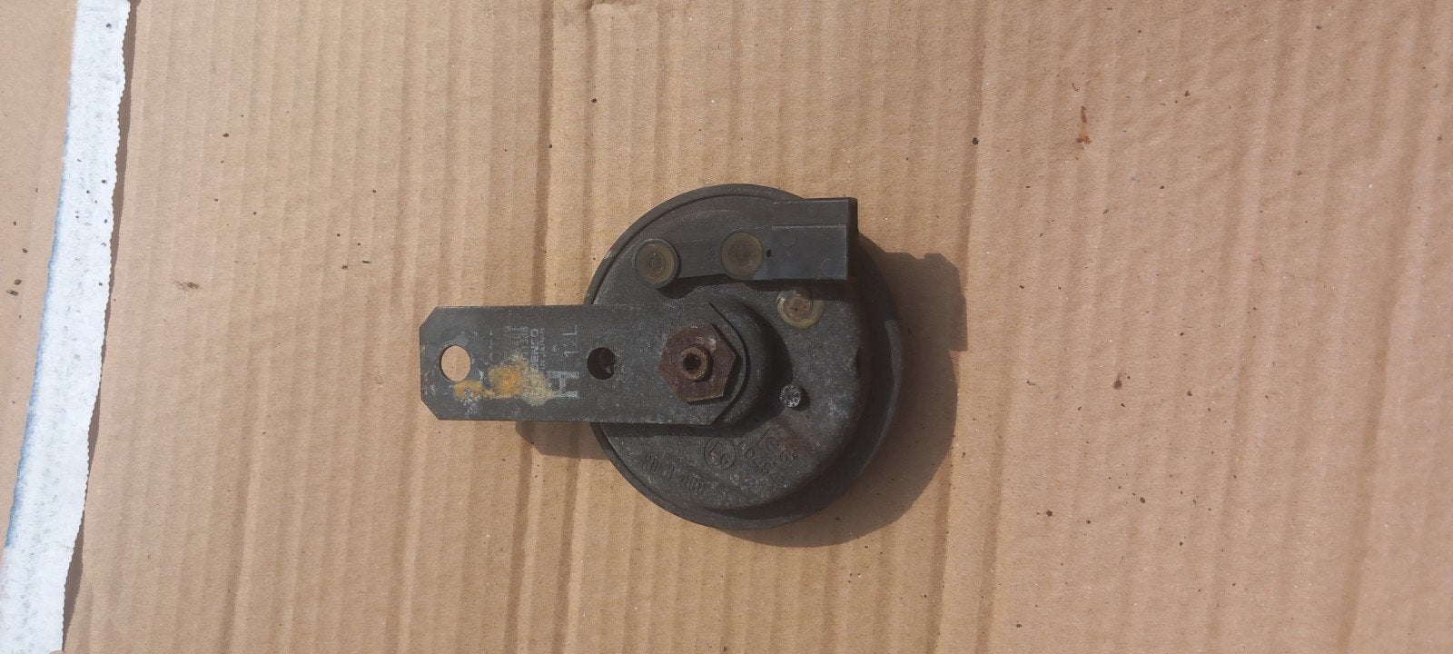 Claxon toyota diverse modelen o.a. toyota celica t18, Auto diversen, Ophalen of Verzenden, Gebruikt