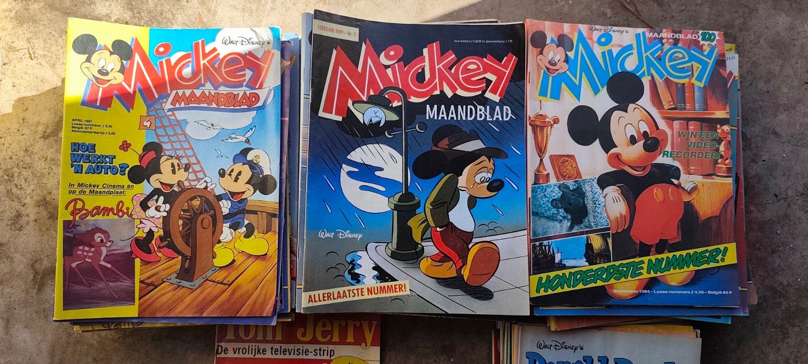 Mickey Maandblad, Donald Duck en Tom & Jerry stripboeken, Boeken, Meerdere stripboeken, Ophalen of Verzenden, Gelezen