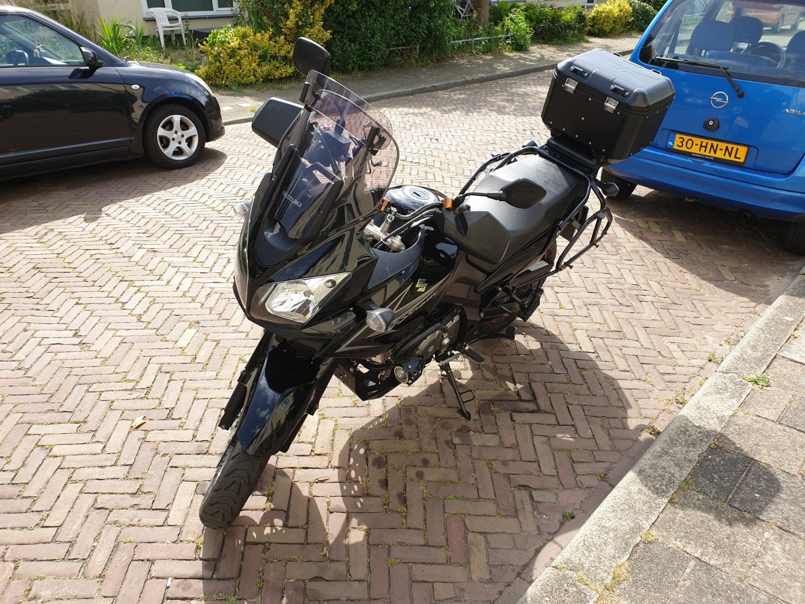 Suzuki V-Strom 650 - Klaar voor avontuur!, Ophalen