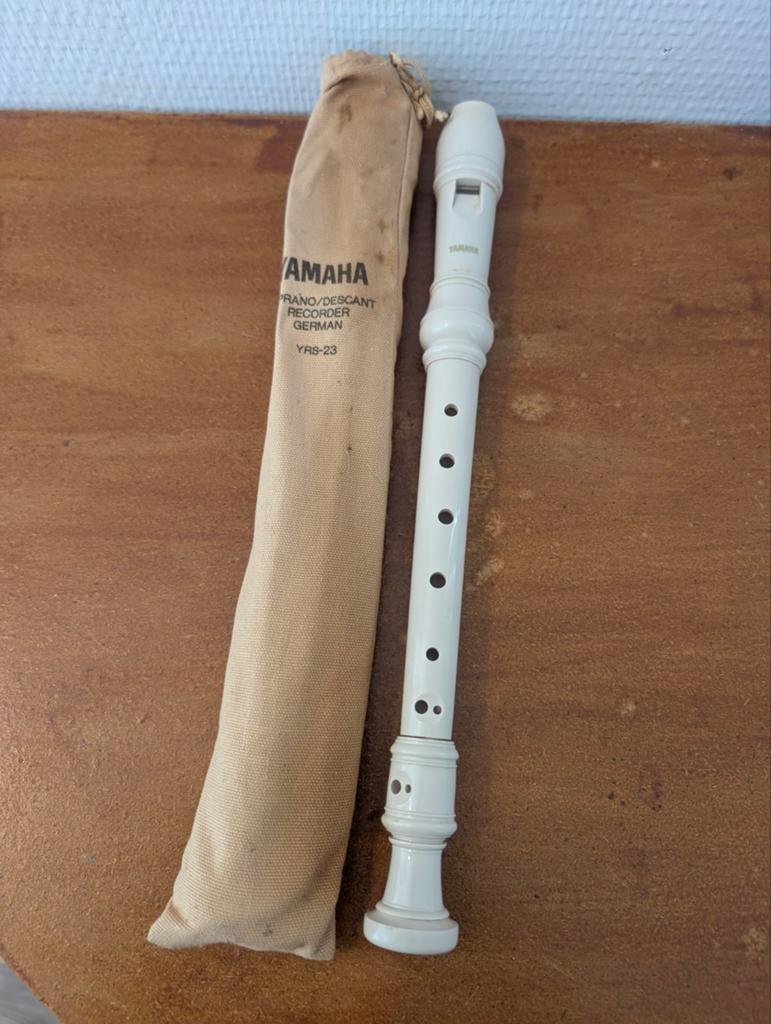 Yamaha Sopraan Blokfluit YRS-23 met hoes, Muziek en Instrumenten, Blaasinstrumenten | Dwarsfluiten en Piccolo's, Ophalen