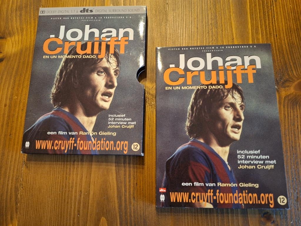 Johan Kruiff en un momento dado film en interview 2003., Ophalen of Verzenden, Zo goed als nieuw, Buitenlandse clubs
