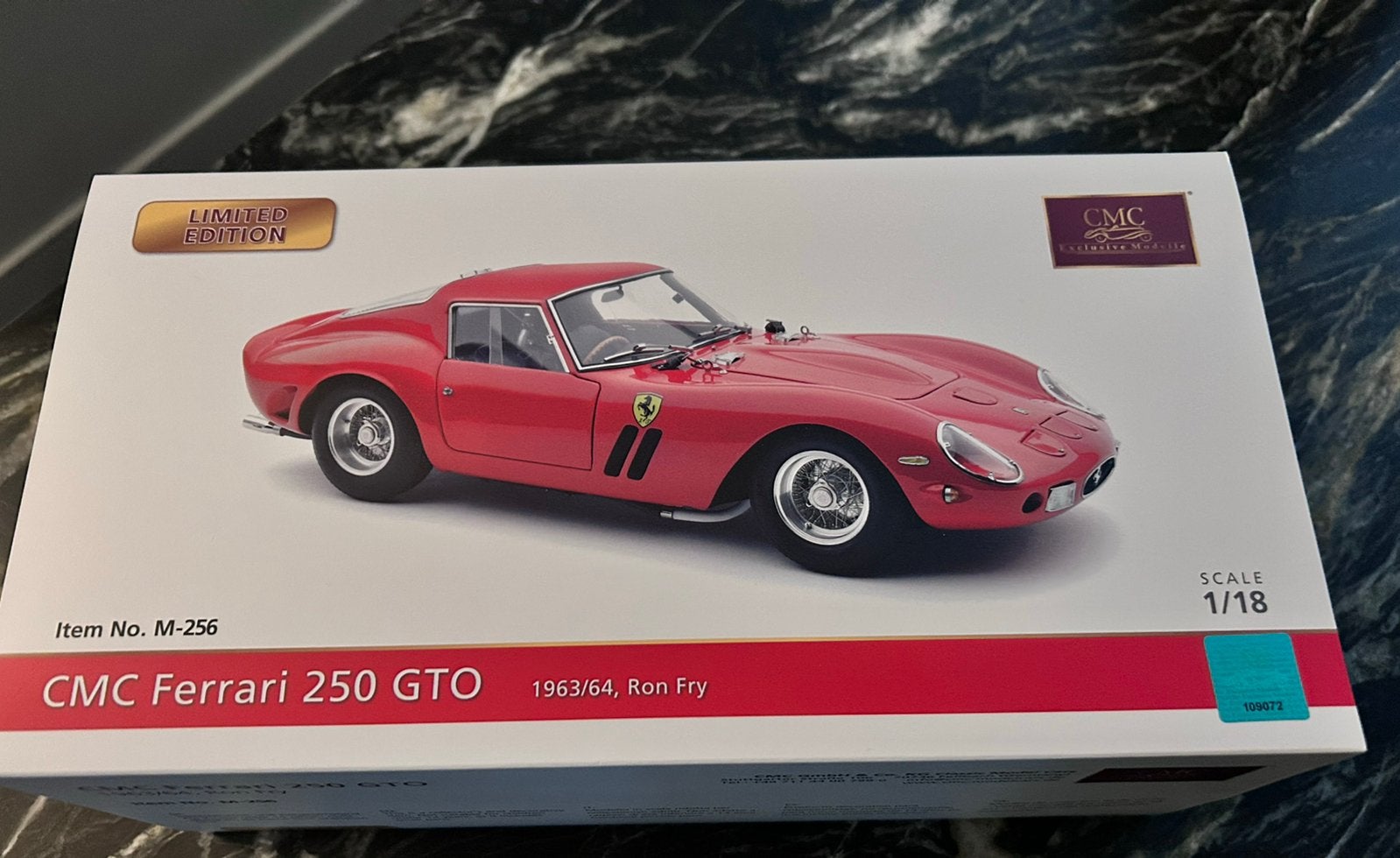 CMC Ferrar 250 GTO M-256 zgan, Hobby en Vrije tijd, Modelauto's | 1:18, Ophalen, Zo goed als nieuw, Overige merken