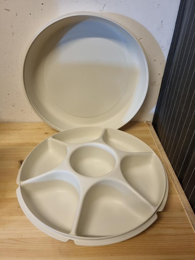Tupperware hapjesschaal met deksel, Ophalen of Verzenden, Bak of Kom