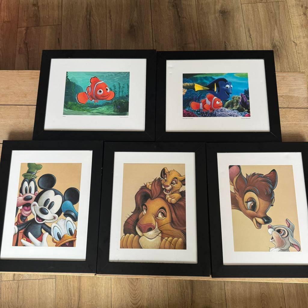5 ingelijste Disney plaatjes - Finding Nemo, Ophalen of Verzenden, Overige figuren, Gebruikt, Plaatje of Poster