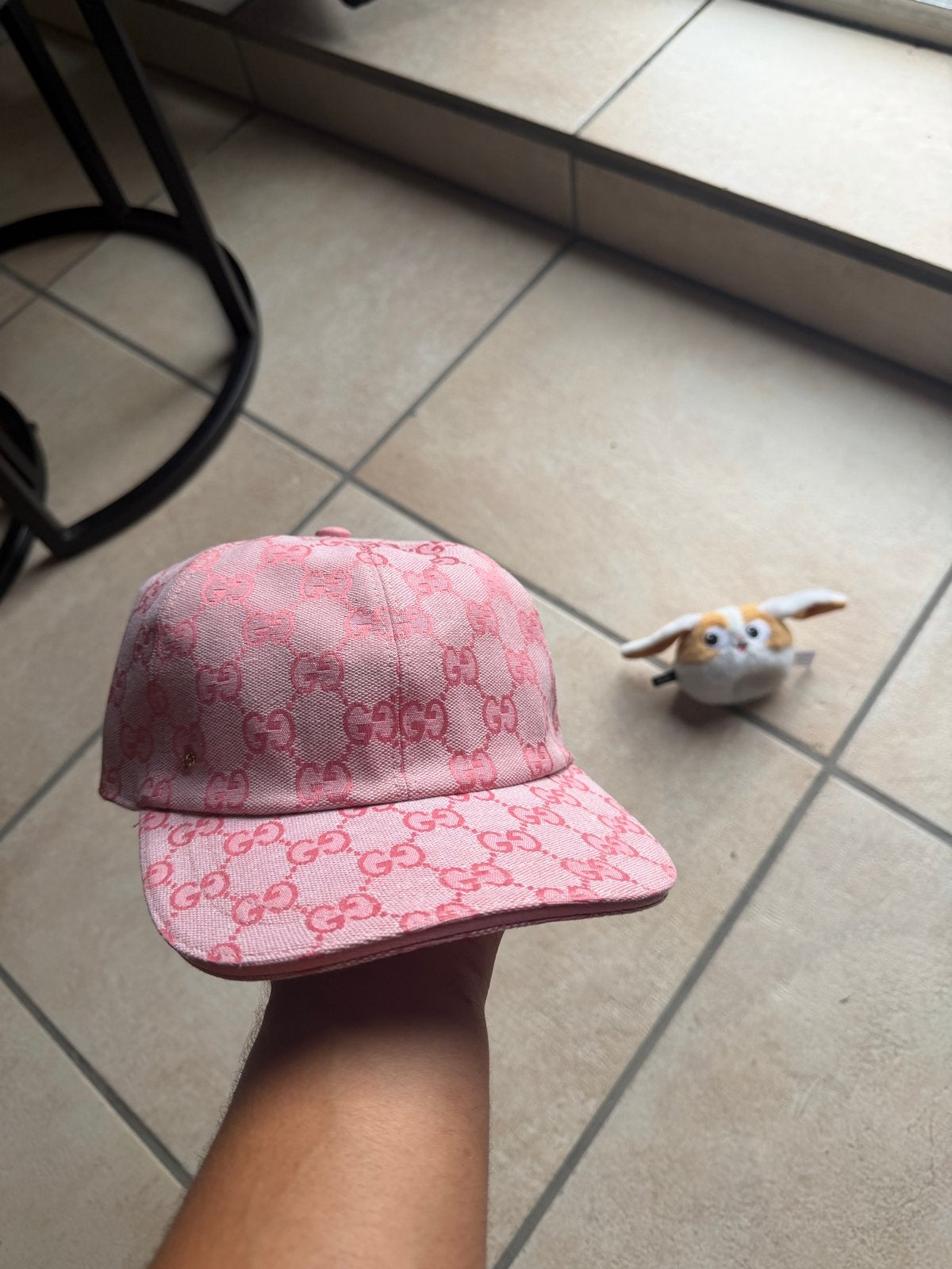 Roze Gucci Pet - M/L beschikbaar, Ophalen of Verzenden, Zo goed als nieuw, Pet