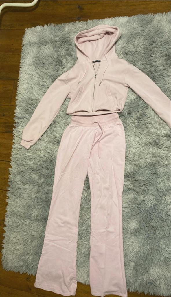Zara pink joggers set, Ophalen of Verzenden, Zo goed als nieuw, Maat 38/40 (M), Roze