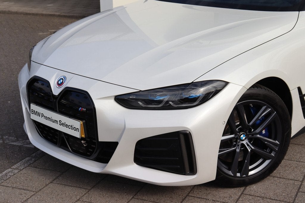 BMW i4 M50 High Executive / Sportstoelen / Comfort Access /, Gebruikt, 520 km, 2190 kg, 1600 kg