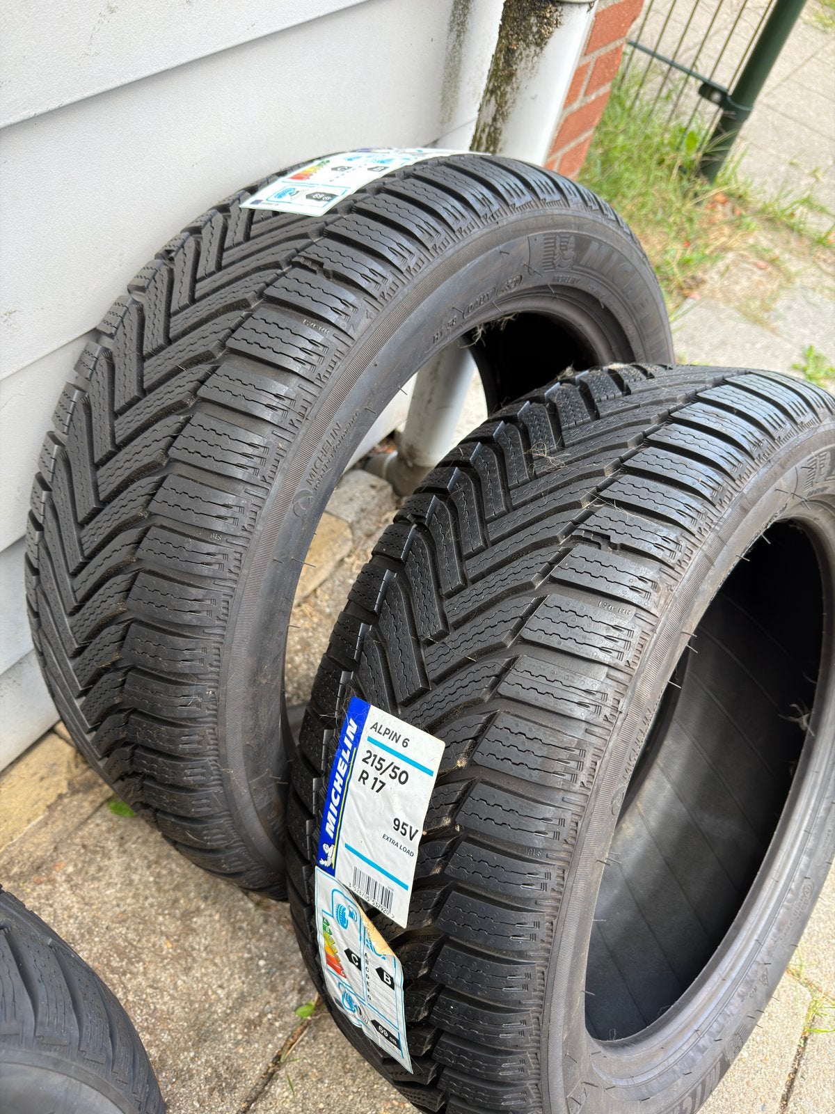 Michelin Alpine 6 winterbanden - 215/50/17 en 225/50/17, Auto-onderdelen, Banden en Velgen, Ophalen, 17 inch, Winterbanden, Band(en)