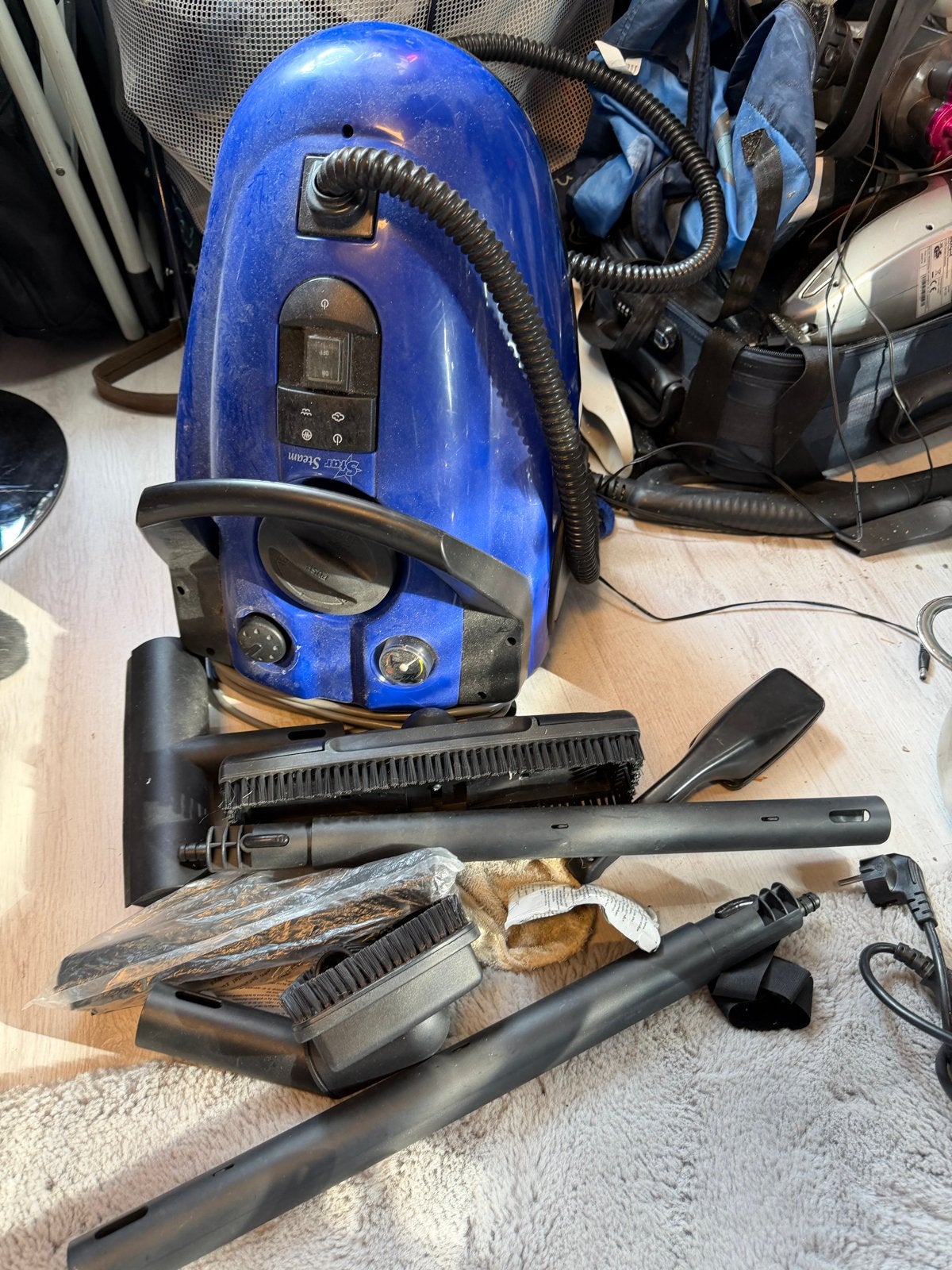 Stoomreiniger met accessoires - Blauw, Gebruikt, Ophalen of Verzenden, Stoomreiniger, Reservoir