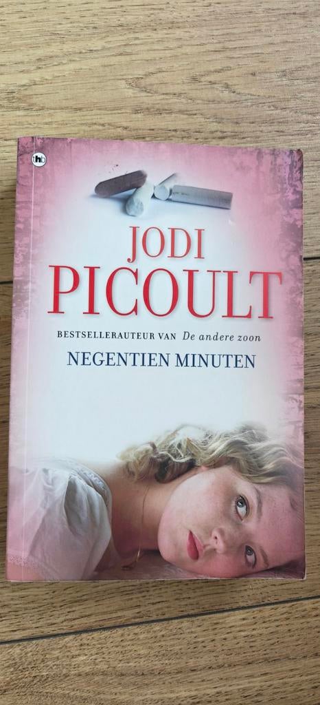 Jodi Picoult - Negentien Minuten, Ophalen of Verzenden, Gelezen, Jodi Picoult, Nederland