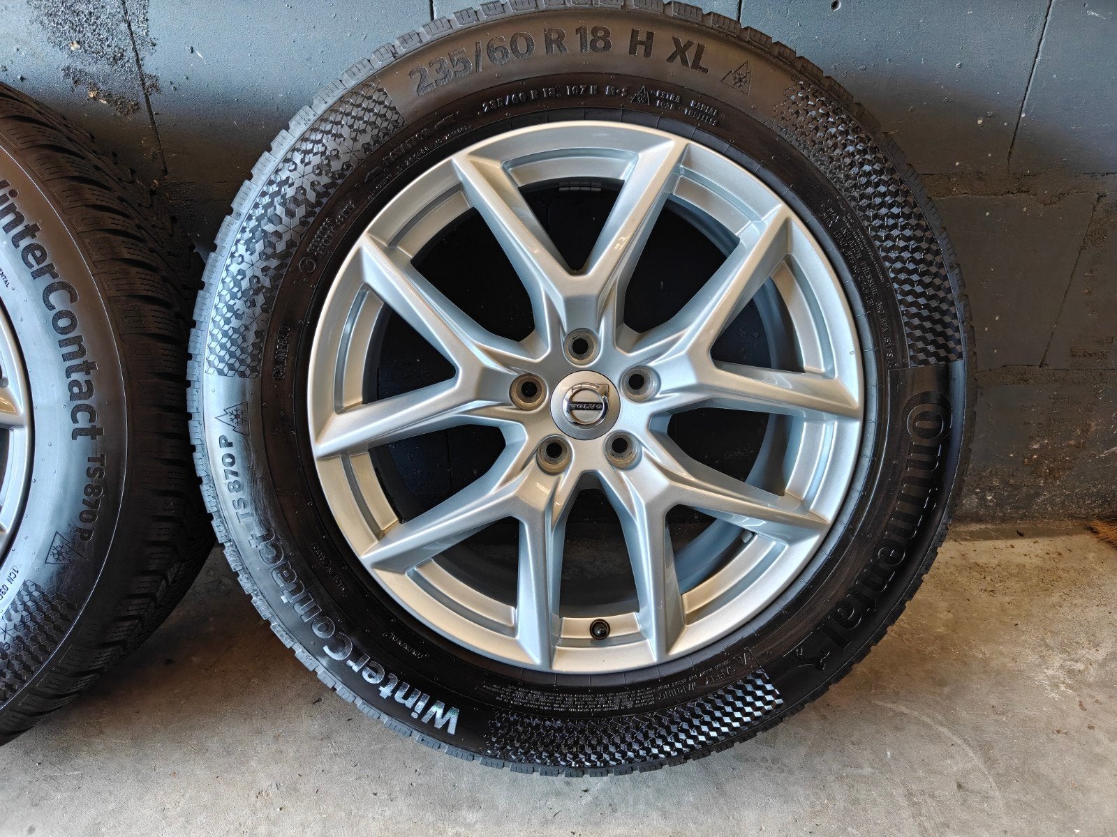 18" Originele Volvo XC60 Winterset Continental Y-Spoke, 18 inch, Gebruikt, Banden en Velgen, Onbekend