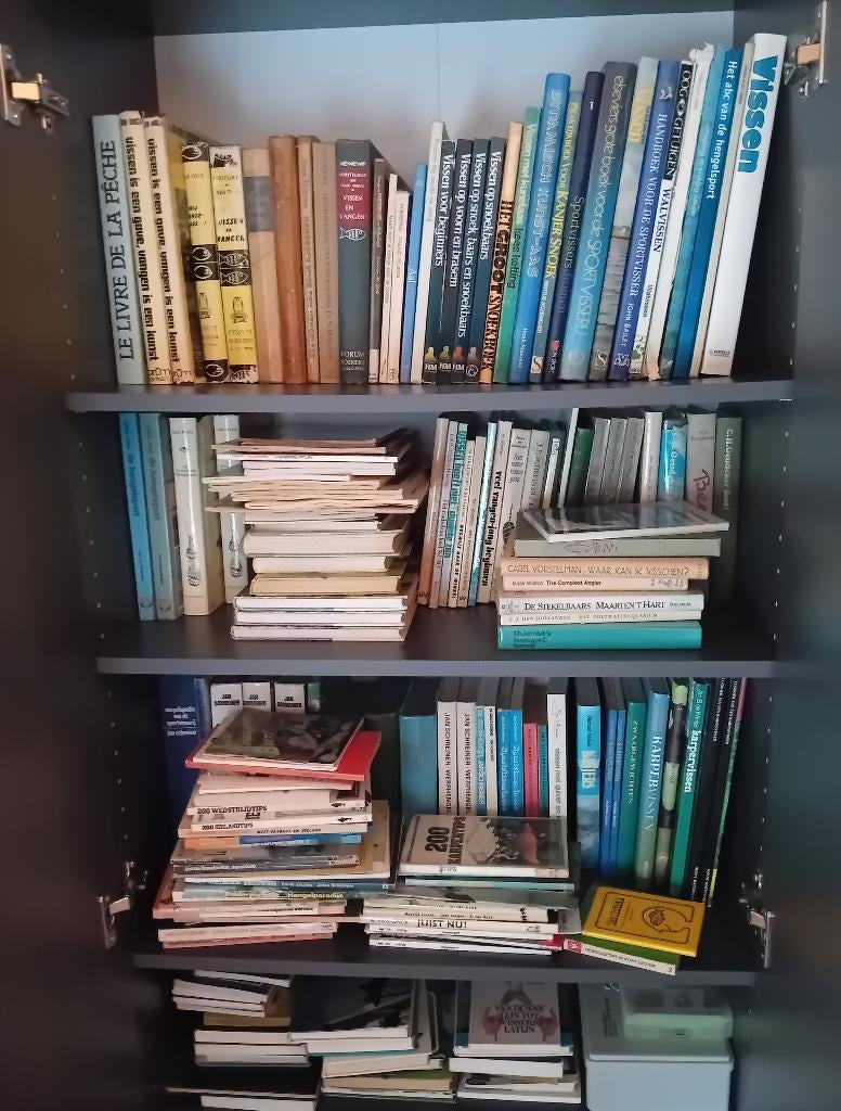 Meer dan 150 stuks hengelsport boeken !, Watersport en Boten, Ophalen, Zo goed als nieuw, Boek of Tijdschrift