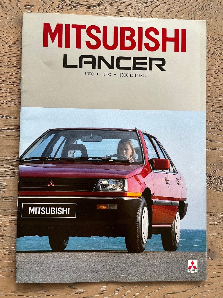 Autofolder/Brochure Mitsubishi Lancer 1985, Ophalen of Verzenden, Nieuw, Mitsubishi