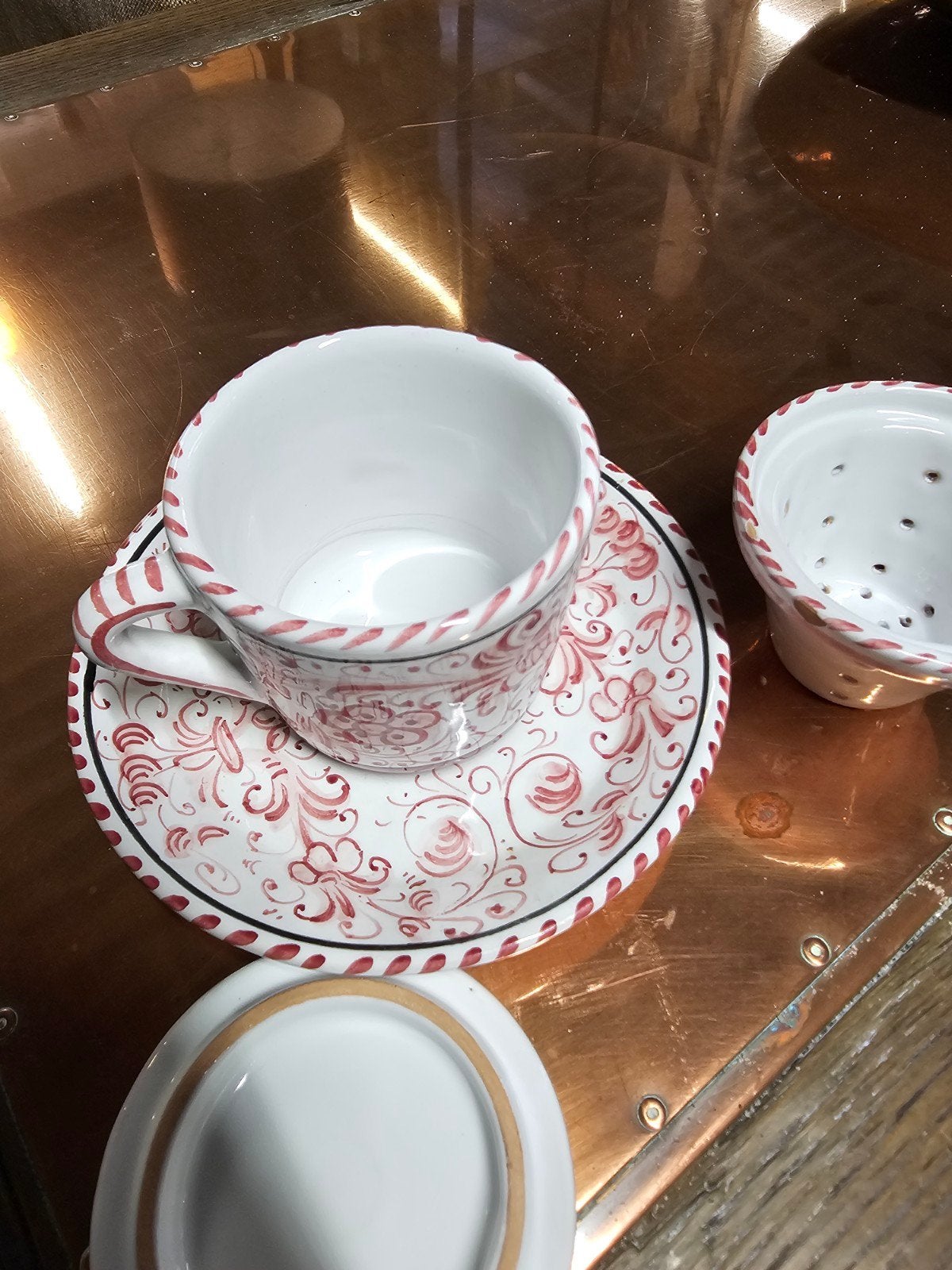 Deruta Handgeschilderde theekop met zeef en deksel, Ophalen of Verzenden