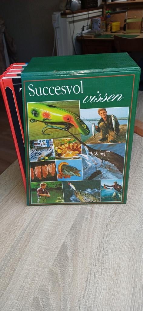 4 visboeken in stevige houder, Boeken, Ophalen of Verzenden, Zo goed als nieuw
