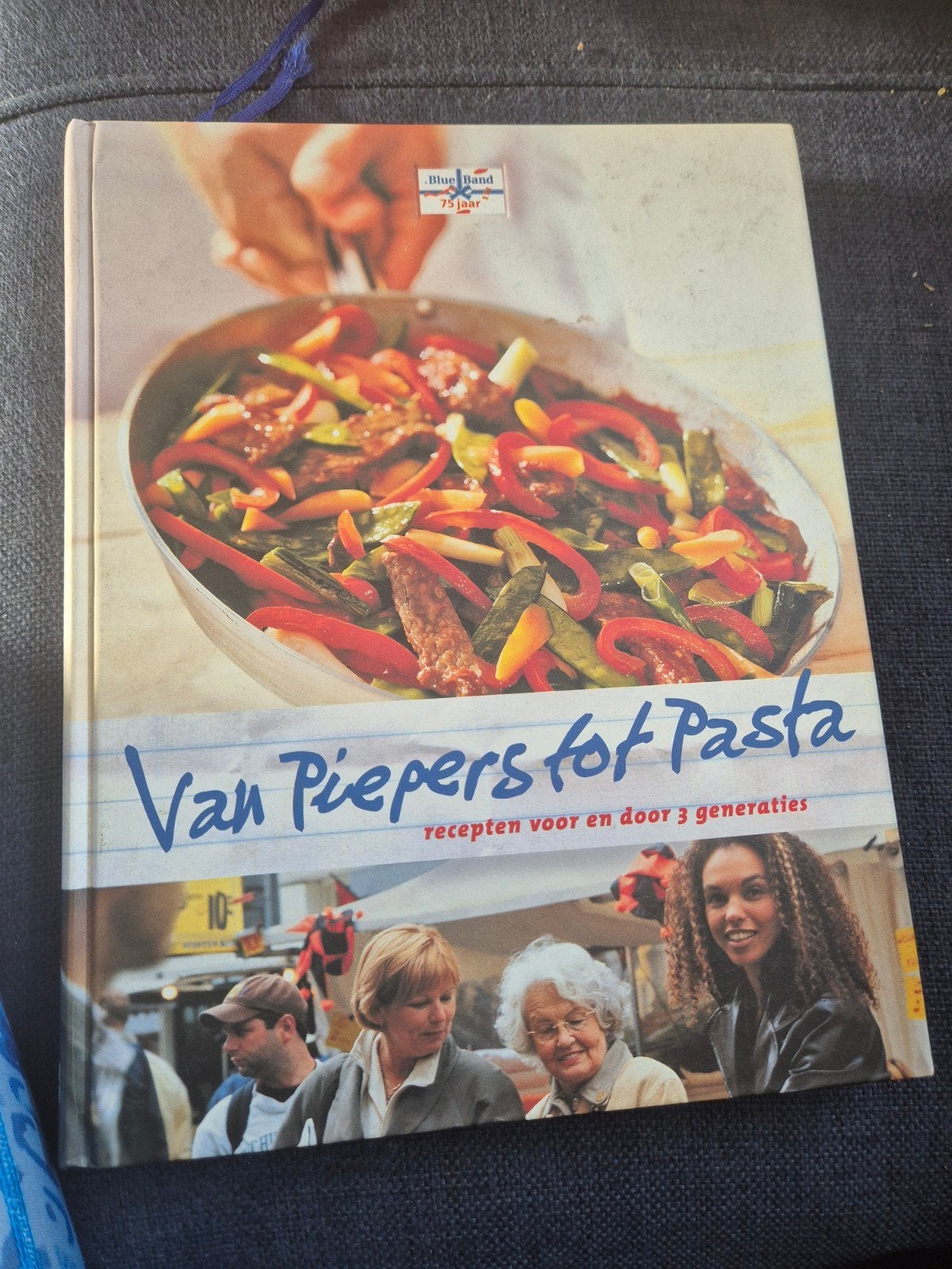 Van Piepers tot Pasta: Recepten voor en door 3 generaties, Voorgerechten en Soepen, Ophalen of Verzenden, Europa, Onbekend