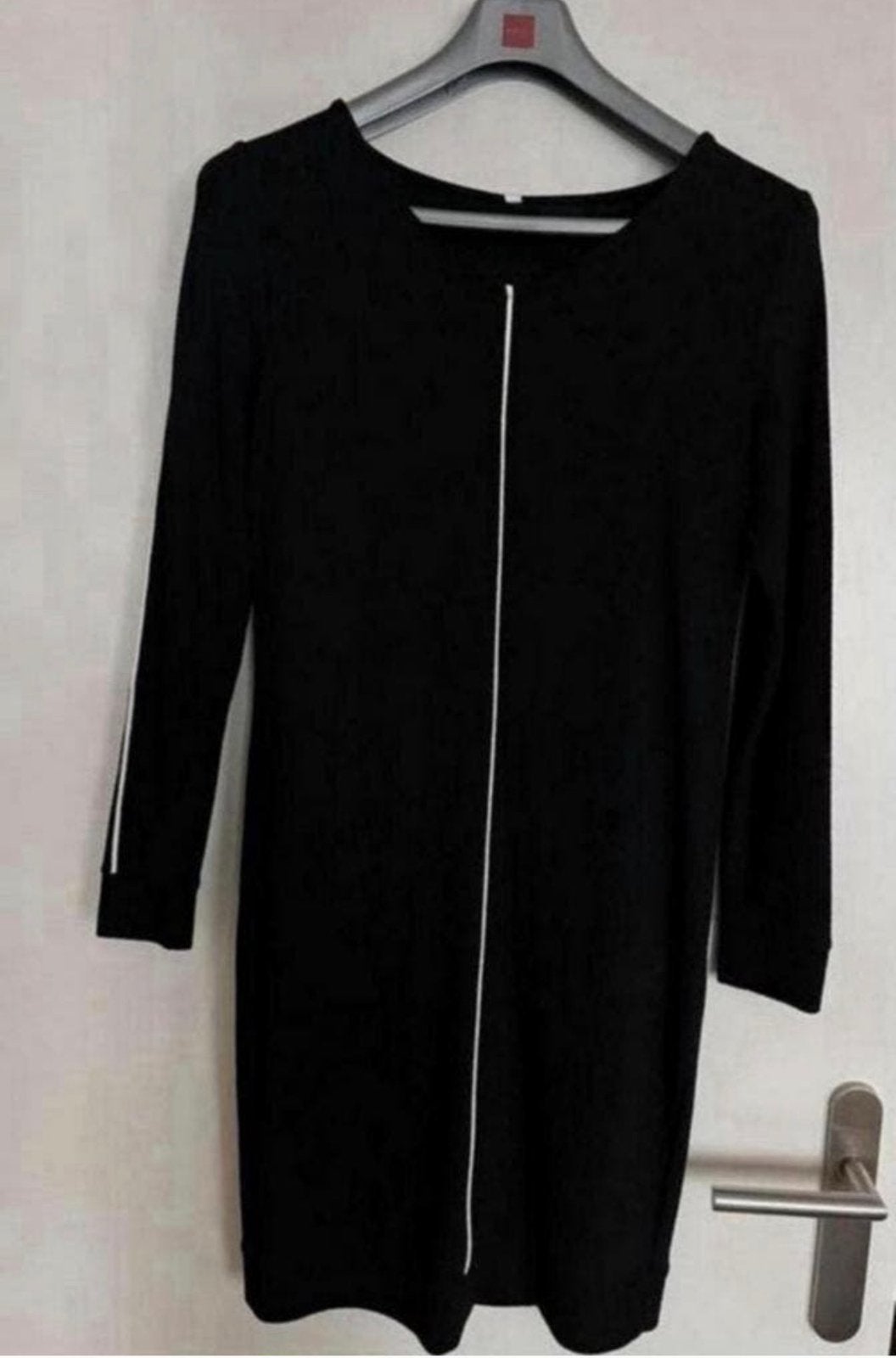 Jurk Zwart ZOSO . S/M NIEUW met kaartje, Ophalen of Verzenden, Nieuw, Zwart