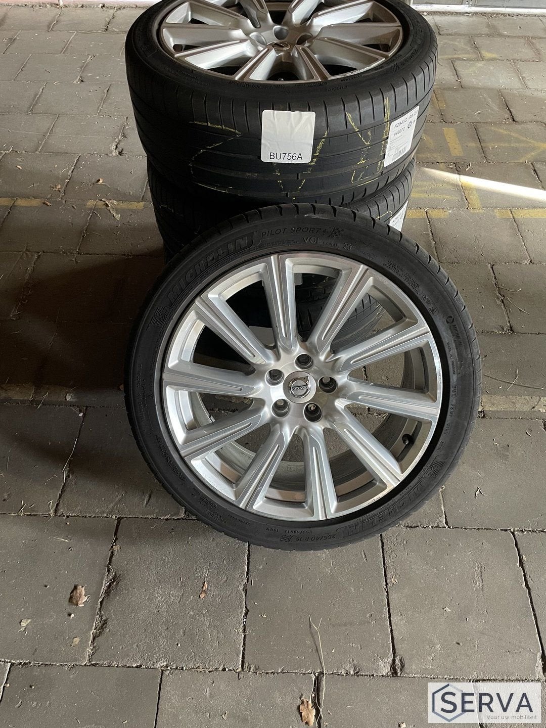 Volvo S90/V90 – 10-Spoke Silver Diamond-Cut wielen met Miche, Gebruikt, -, -, Banden en Velgen