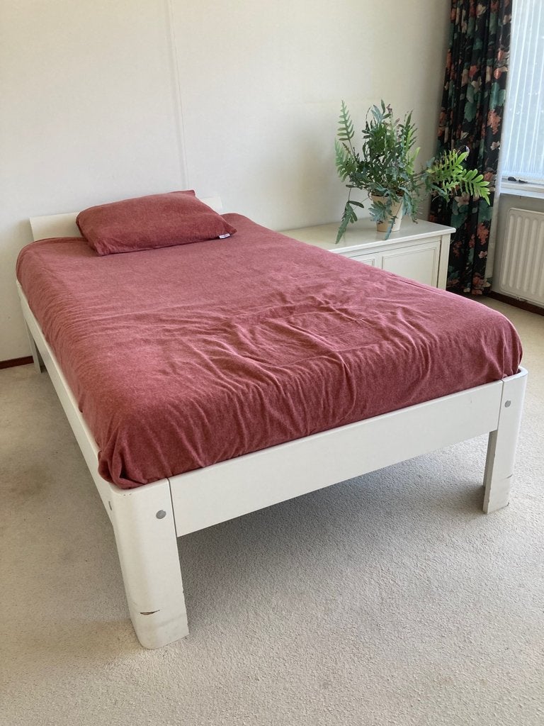 AUPING Electrisch verstelbaar bed 120x200, incl fijne matras, Ophalen, Verstelbaar, Wit, Zo goed als nieuw