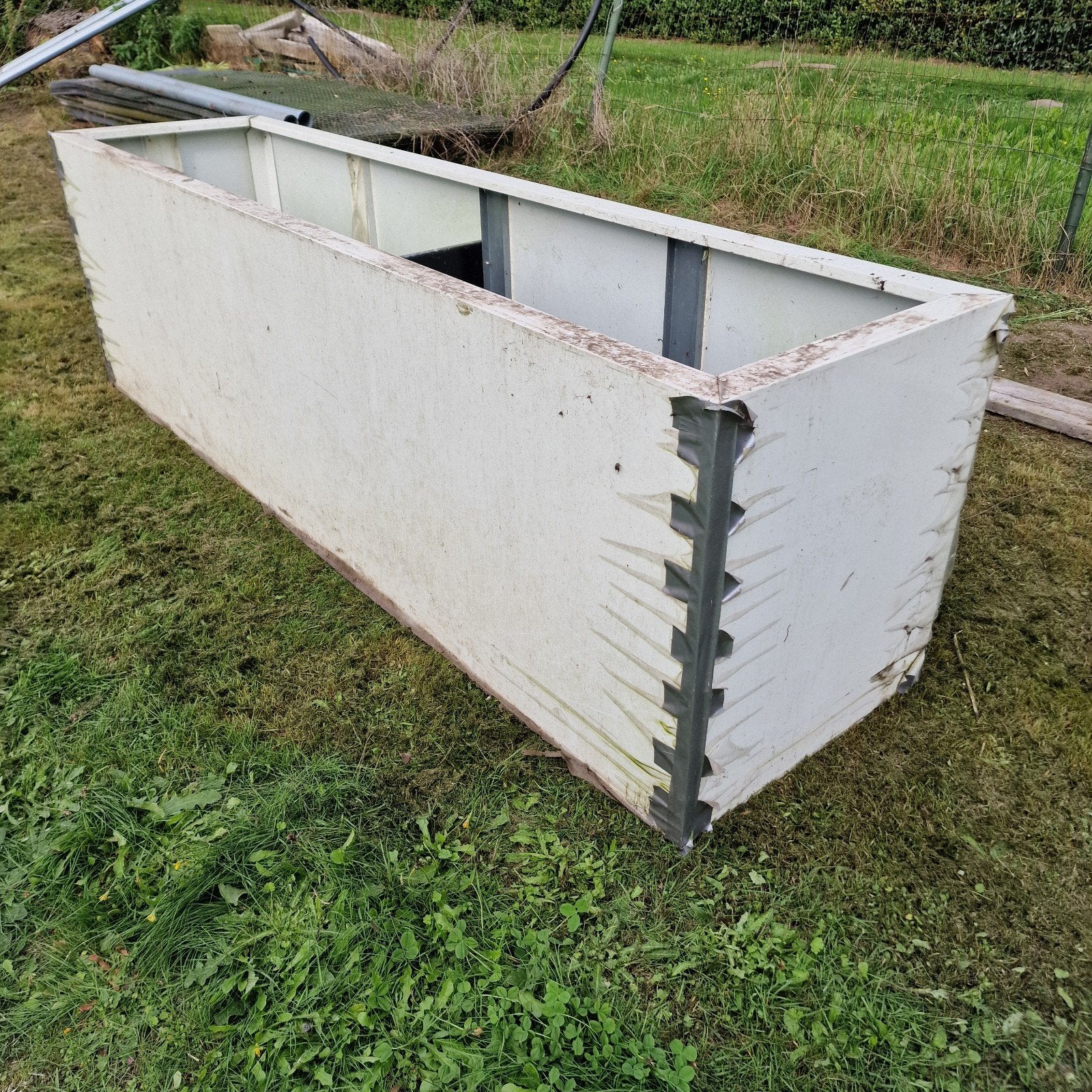 Grote witte plantenbak metaal 240x60x70 (lxbxh), Ophalen, 100 cm of meer, Nieuw, Metaal