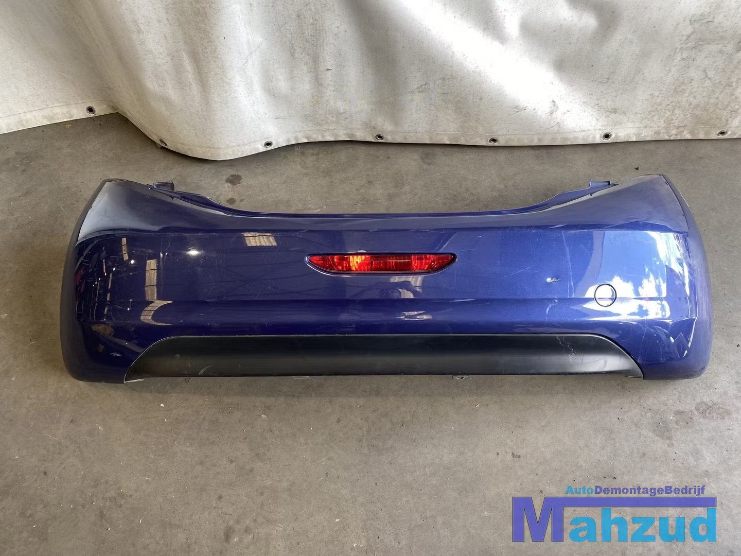 PEUGEOT 208 Blauw achterbumper, Taurusavenue 1
2132 LS  Hoofddorp, NL, Gebruikt, Contact.group@renault.com, Stellantis N.V.