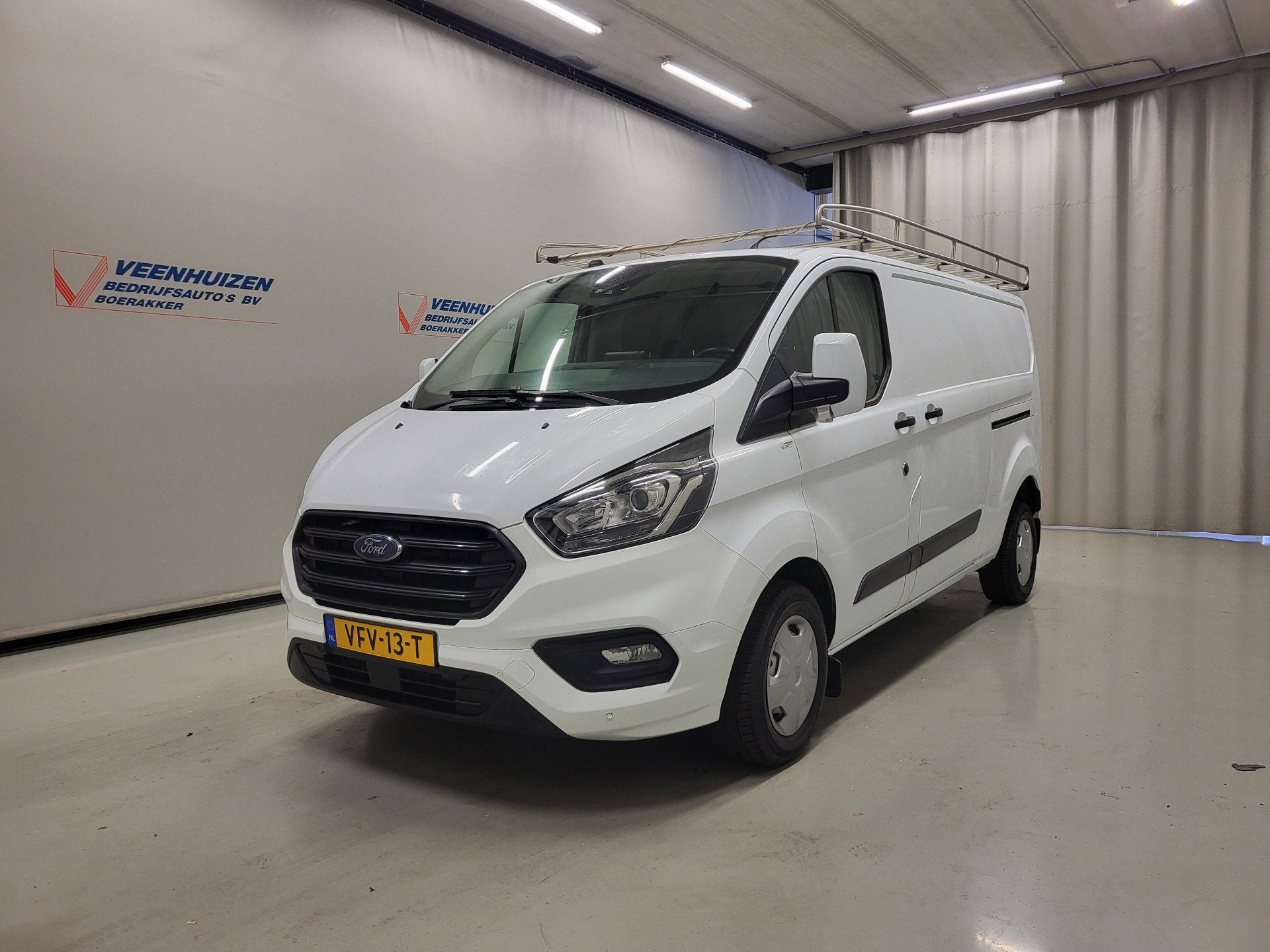 Ford Transit Custom 2.0TDCI L2/H1 2X Schuifdeur Euro 6!, Auto's, Voorwielaandrijving, Euro 6, 4 cilinders, 2800 kg