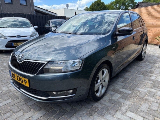Skoda Rapid Spaceback 1.0 TSI Clever Automaat, Panodak., Auto's, Stof, Gebruikt, 610 kg, 49 €/maand