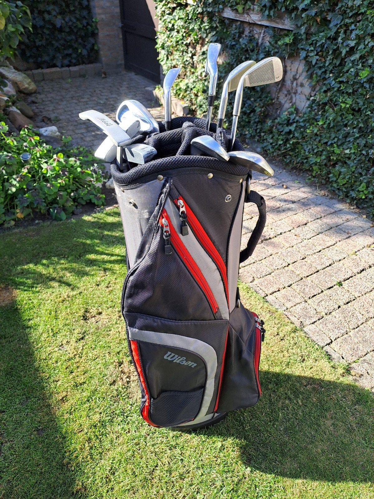 Zeer nette Wilson Golftas met clubs puttersZwart/Grijs, Ophalen of Verzenden, Gebruikt, Tas, Overige merken