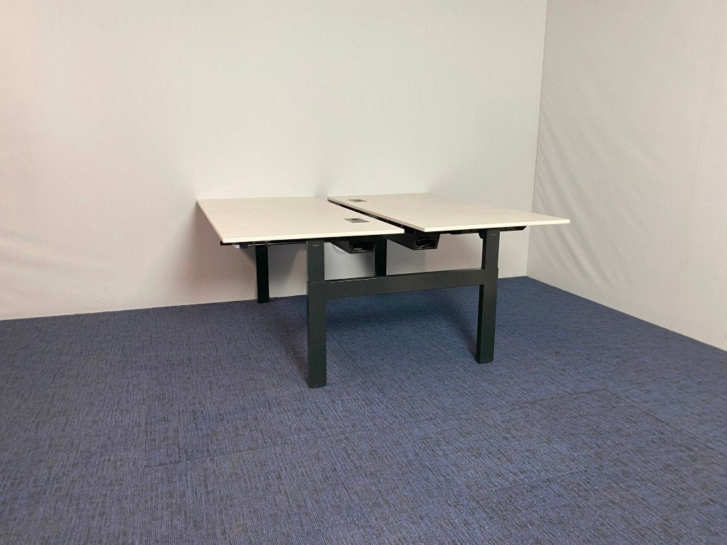 2 x Bench bureau Ahrend Balance, wit/zwart, 160 x 170 cm., Ophalen, Gebruikt, Duo-bureau, In hoogte verstelbaar