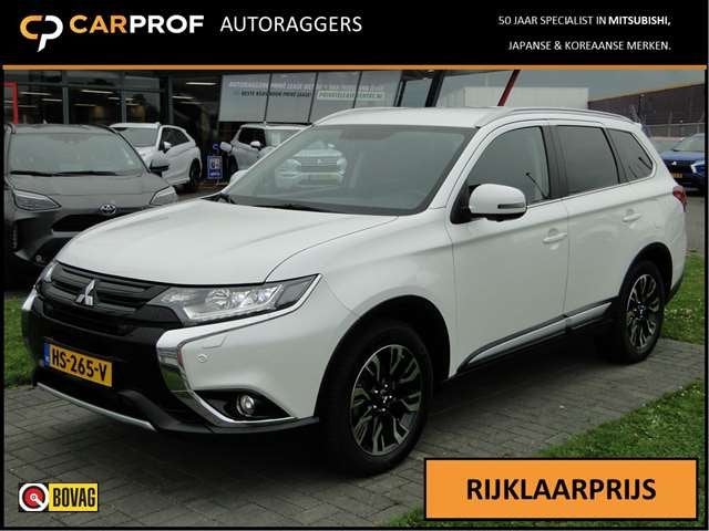 Mitsubishi Outlander 2.0 PHEV Instyle Sportpack . Trekhaak ., 12 maanden, Zwart, 4 cilinders, Wit