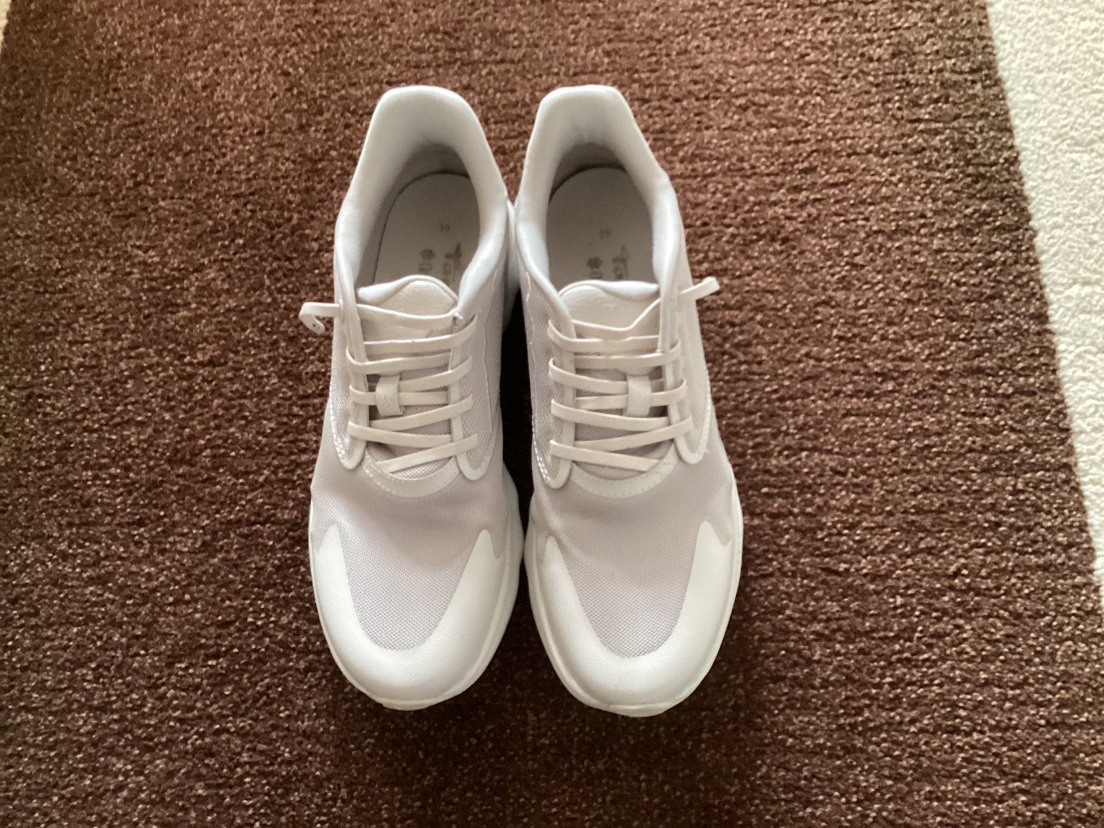 Tamaris dames sneakers maat 39, Beige, Ophalen of Verzenden, Sneakers of Gympen, Gedragen
