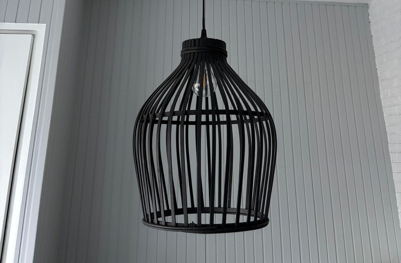 Zwarte hanglamp bamboe, Ophalen, Zo goed als nieuw, Metaal, E27 (groot)
