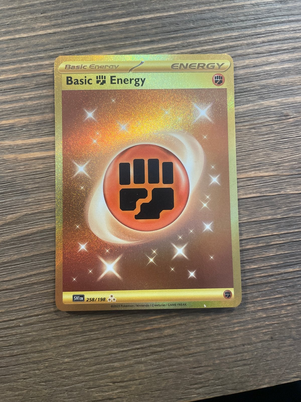 Pokémon Basic Energy Vecht Energie Gold Kaart 258/198, Ophalen of Verzenden, Zo goed als nieuw, Losse kaart, Foil