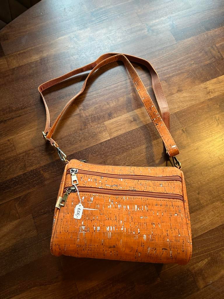 Kurken tas uit Portugal met rits en 2 zakjes voor, oranje, Sieraden, Tassen en Uiterlijk, Tassen | Schoudertassen, Ophalen of Verzenden